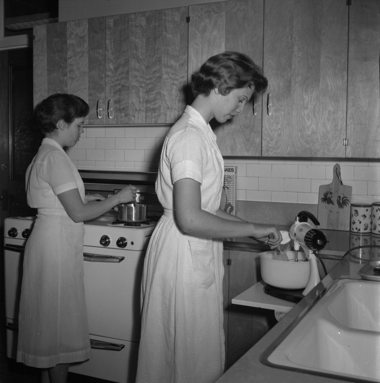 ‎Home economics cooking UWDC UWMadison Libraries