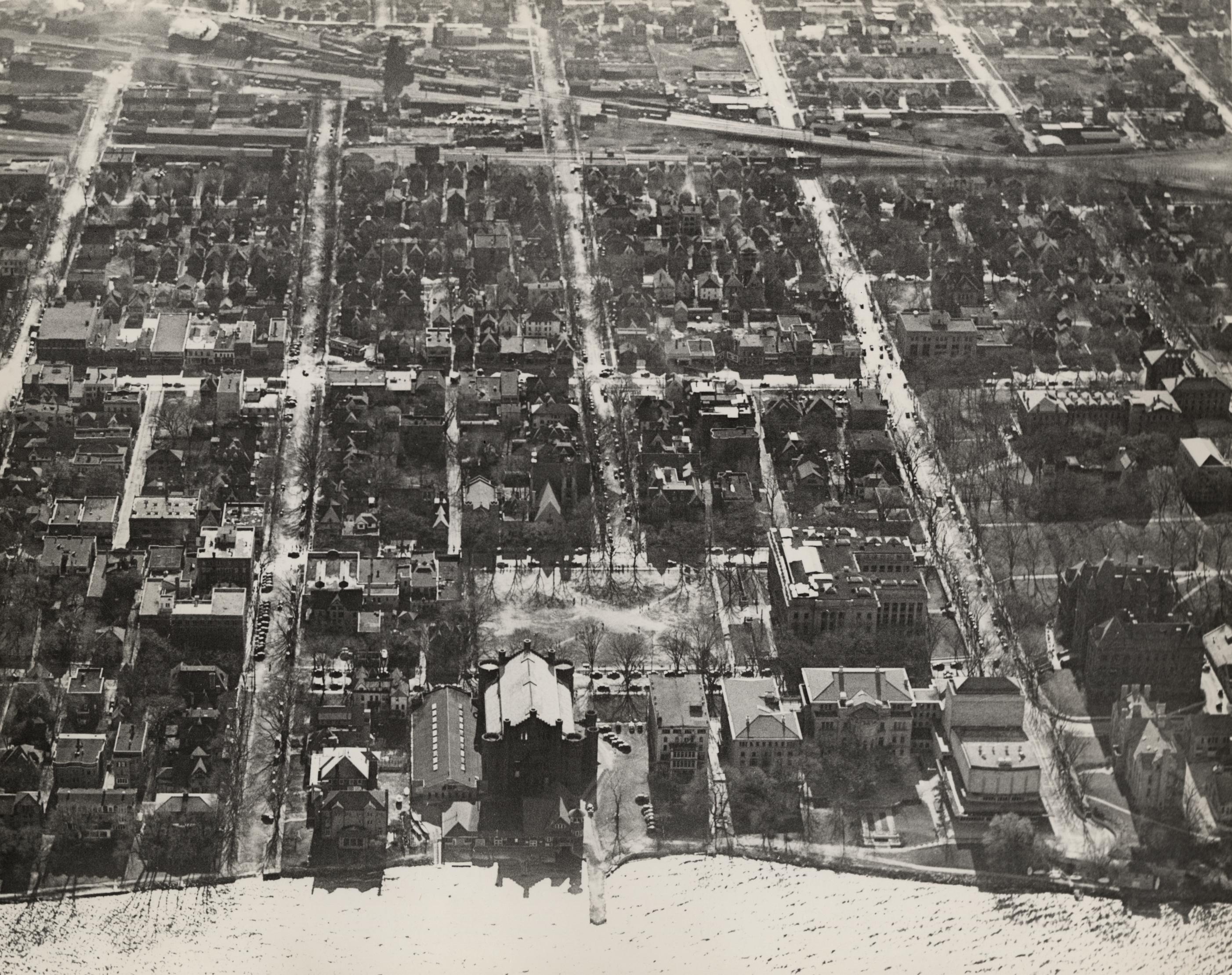 ‎Aerial view of Memorial Union and the Red Gym - UWDC - UW-Madison ...