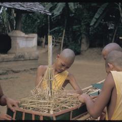 Nam Bak : village bonzes working with bamboo