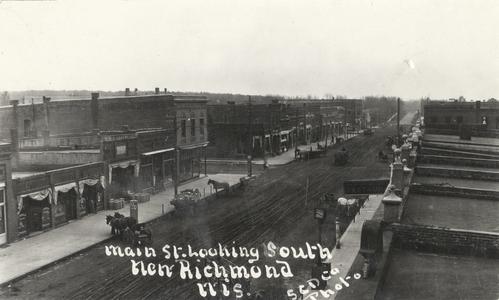 Main Street in New Richmond, looking south
