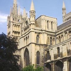 Peterborough Cathedral southwest transept from southeast