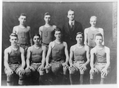 Basketball Team, 1918, Janesville High School