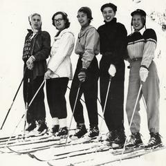 Women's ski team