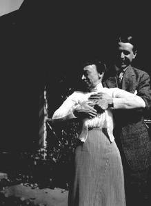 Manuel Otero hugging Clara Leopold