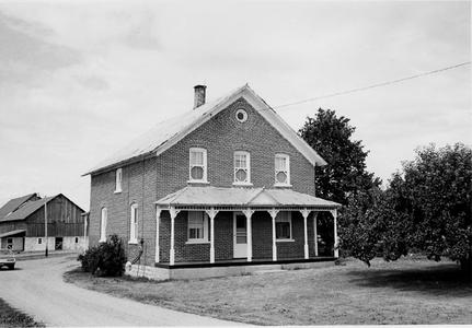 Donald DuBois farmhouse