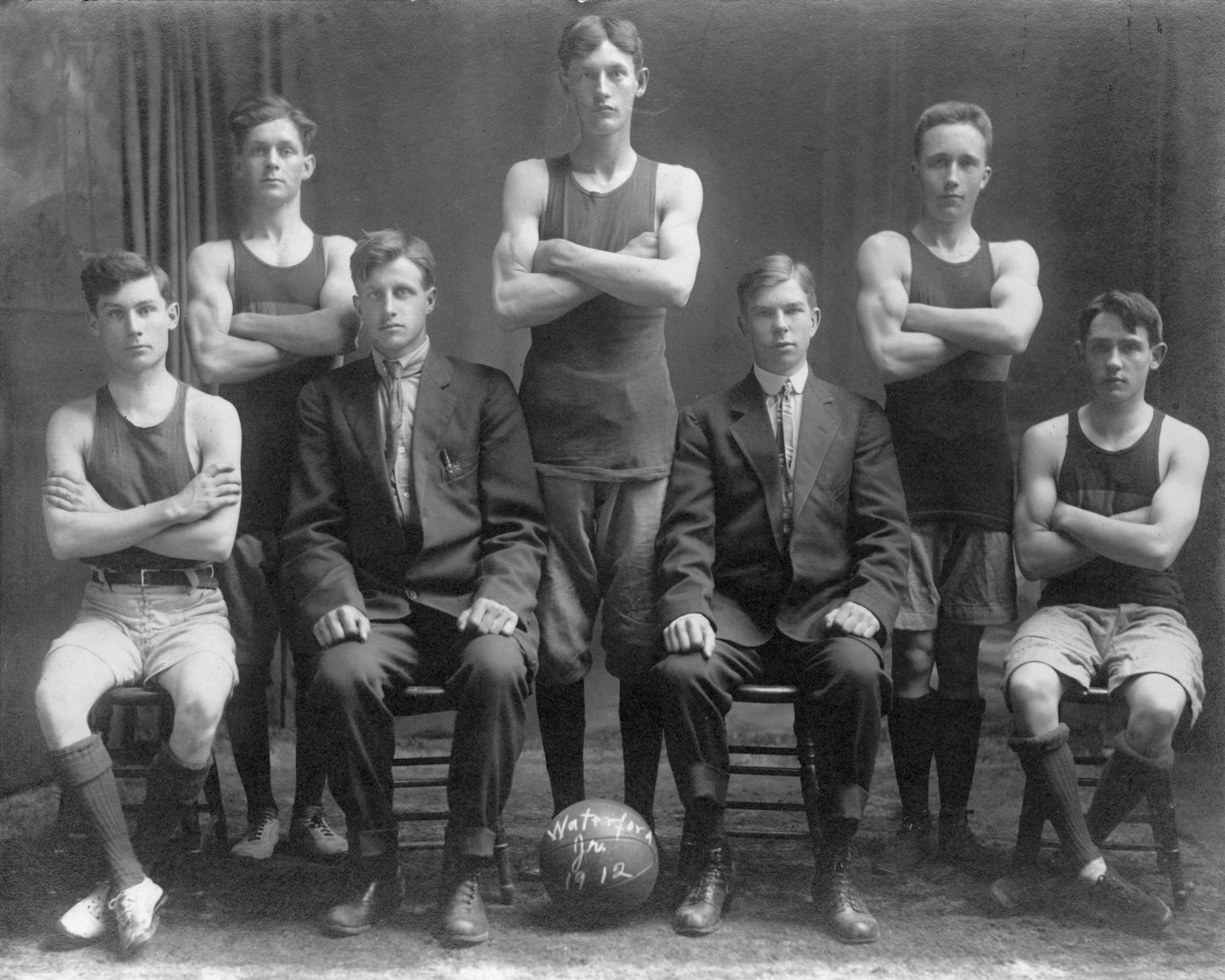 waterford-high-school-basketball-team-1912-uwdc-uw-madison-libraries