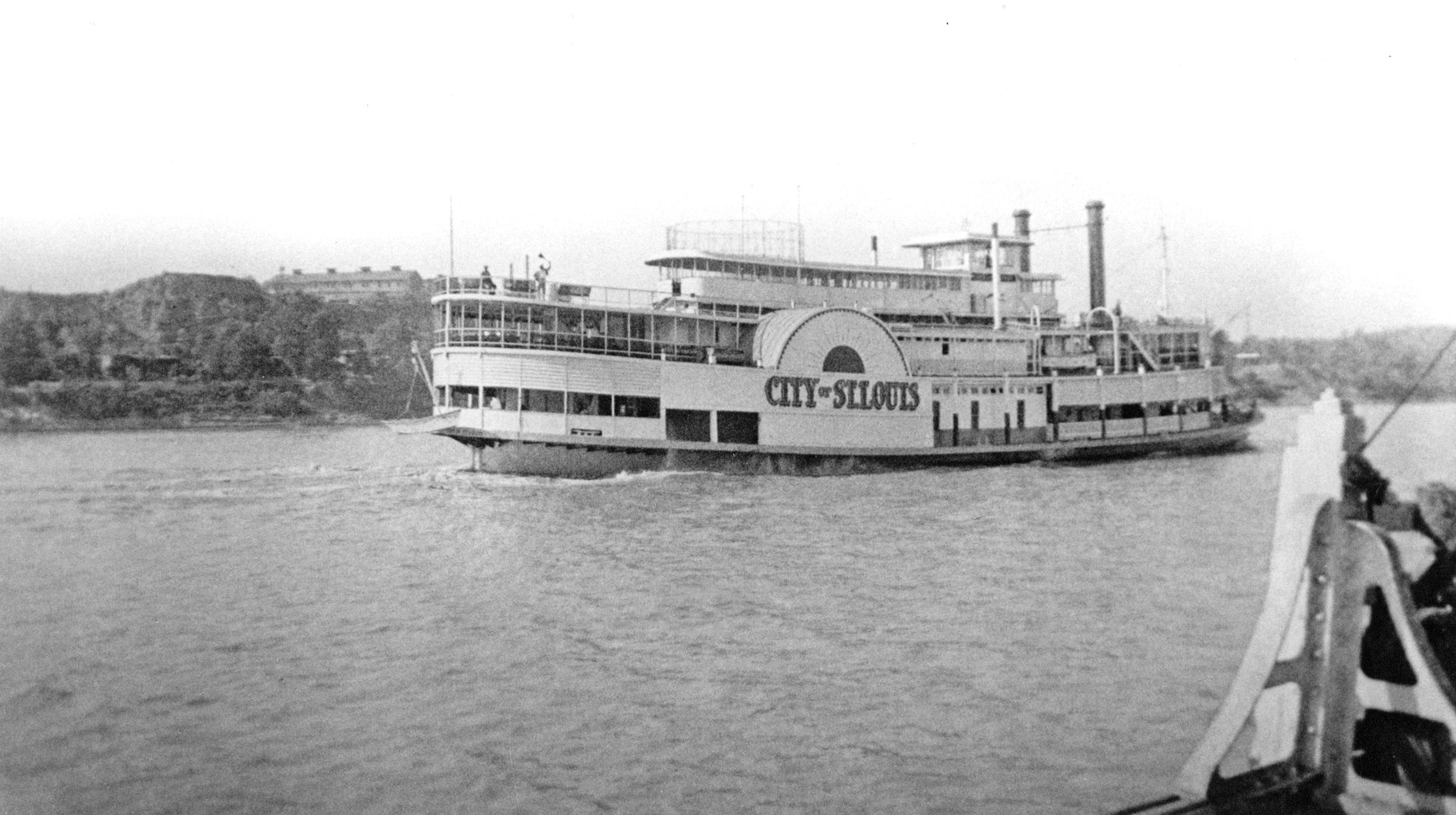 ‎City Of St. Louis (Packet/Excursion/Harbor Boat, 1907-1946?) - UWDC ...