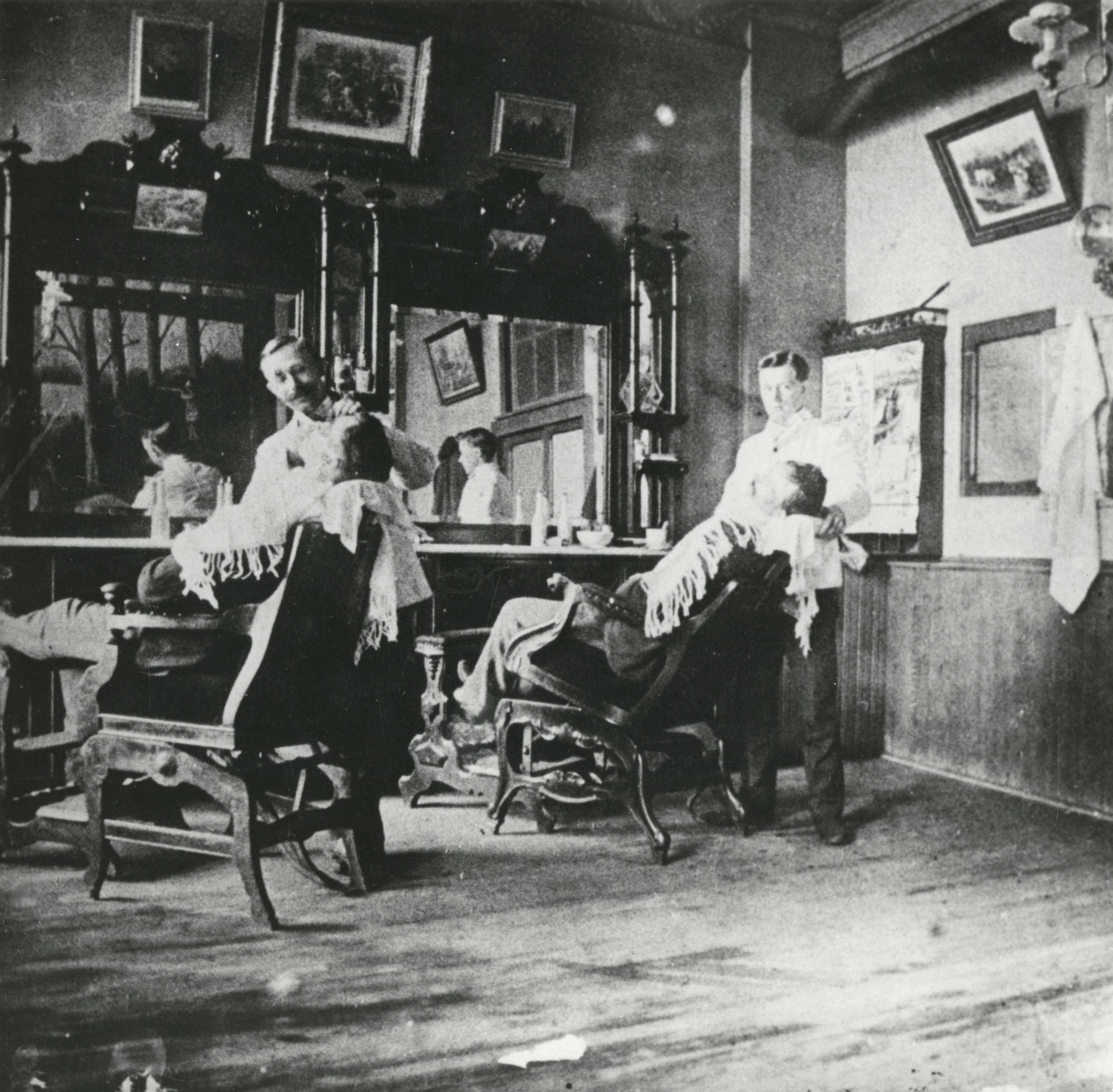 ‎Walker's Barber Shop UWDC UWMadison Libraries