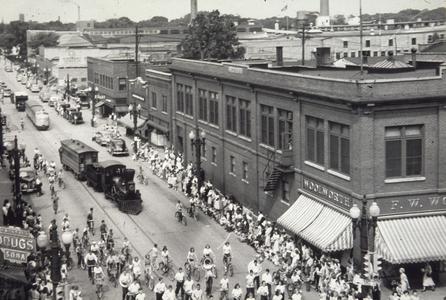 North Commercial Street Parade-1940's