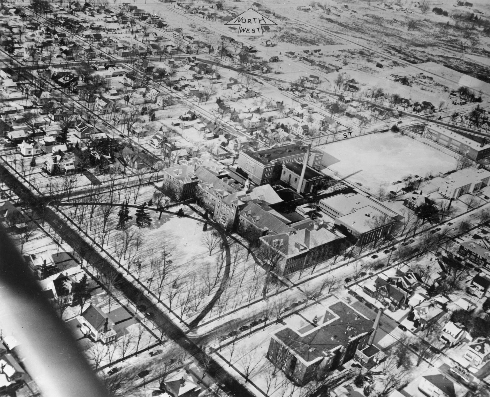 ‎Aerial view of Wisconsin State CollegeStevens Point UWDC UW