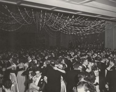 Prom 1947