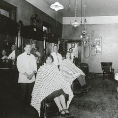 Interior Klaeser Barber Shop