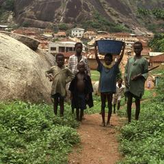 Kids on path in Idanre