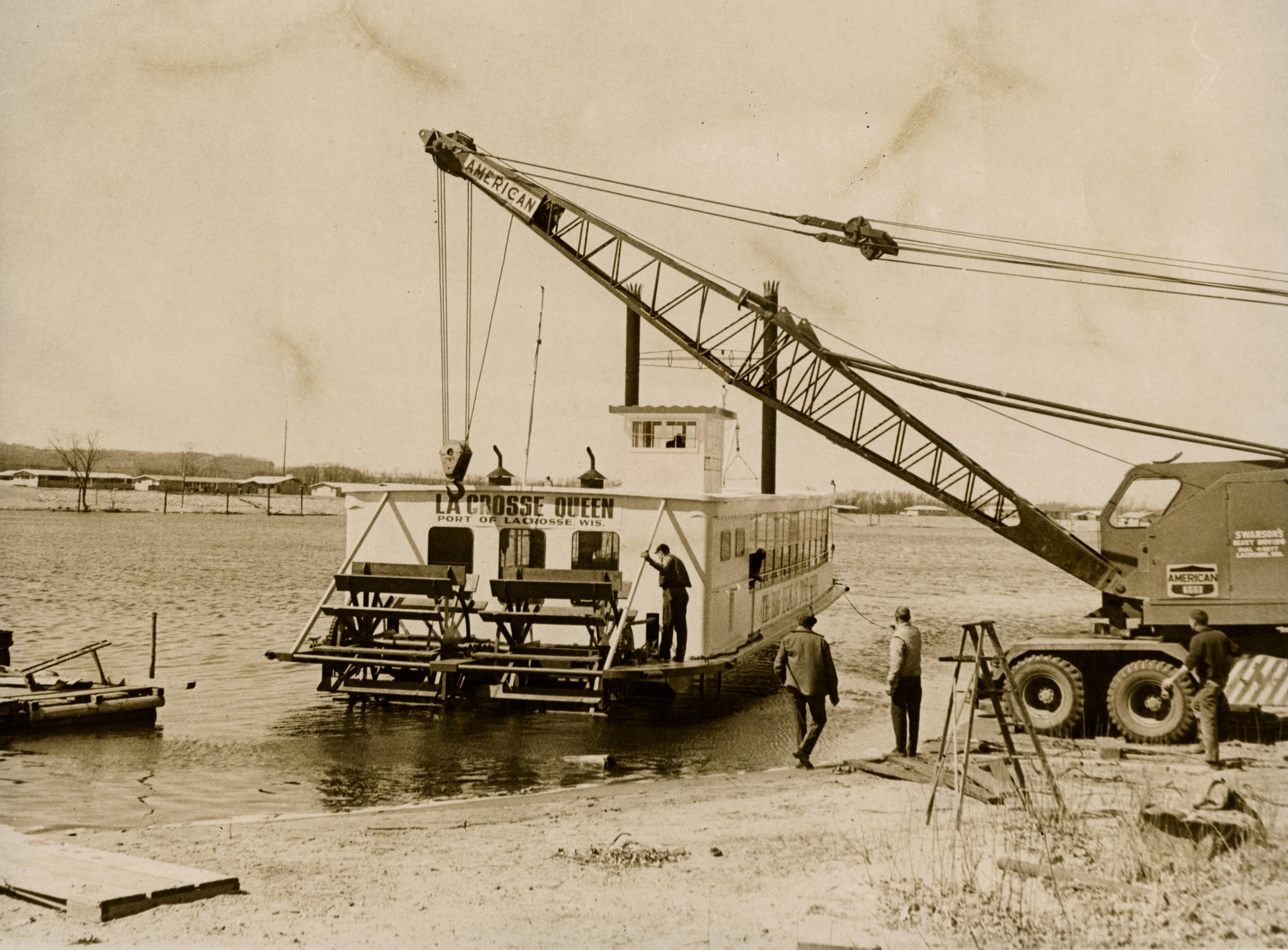 ‎La Crosse Queen (Excursion boat, 19641981) UWDC UWMadison Libraries