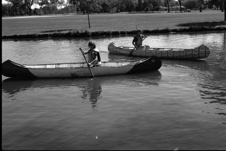 Students in canoes, UW Fond du Lac