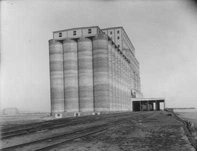 Grain Elevator, Rice's Point, Duluth Minnesota