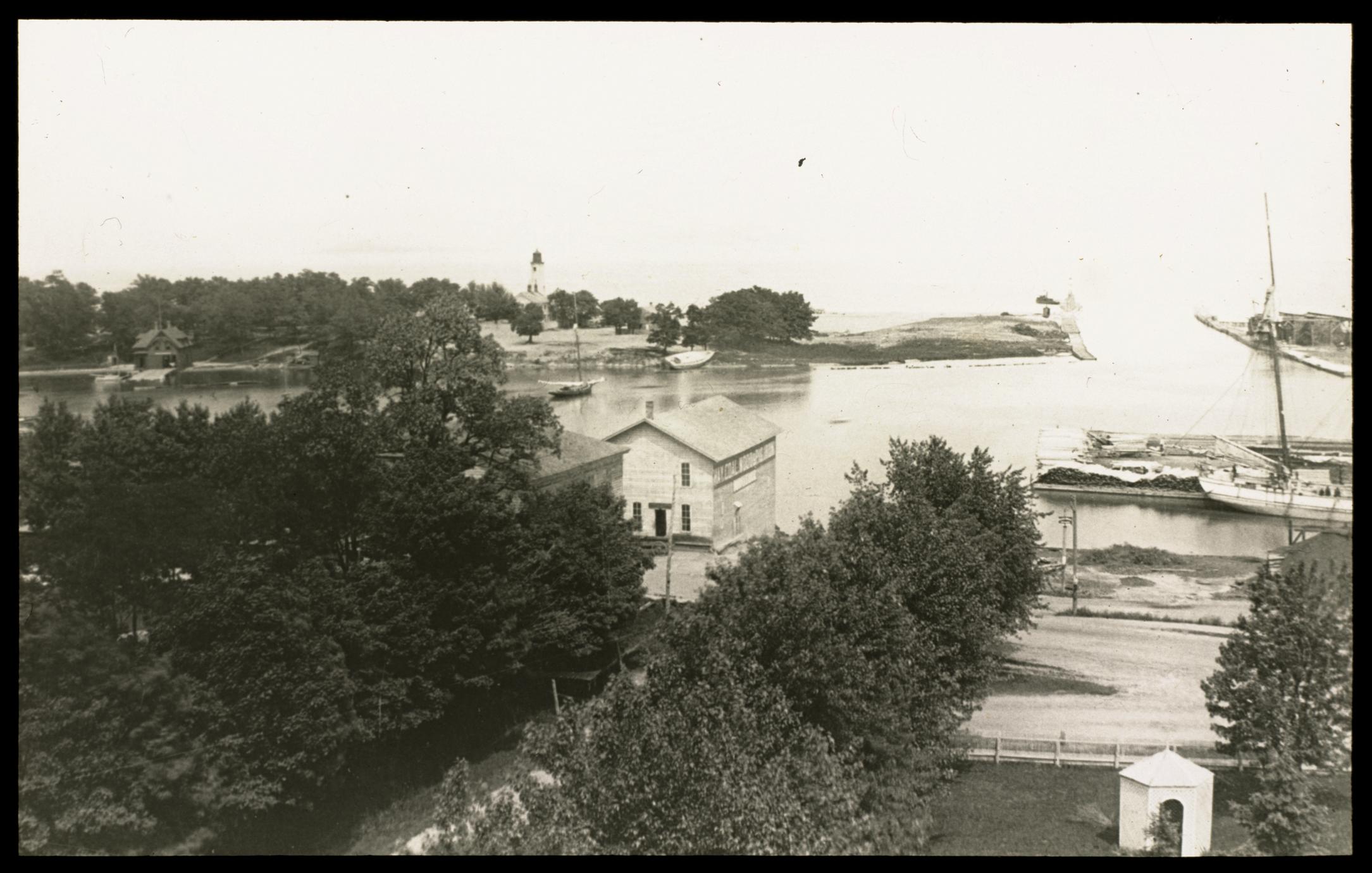 ‎Kenosha harbor - UWDC - UW-Madison Libraries