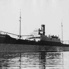 Julius Kessler in Harbor
