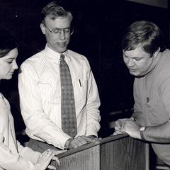 Roger Rigterink with students, UW Fond du Lac