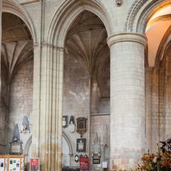 Gloucester Cathedral nave north wall west bays