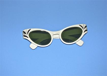Foster Grant sunglasses