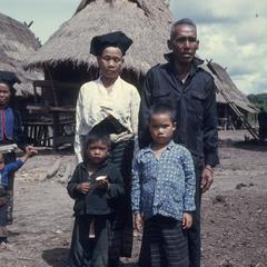 Ethnic Pong (Phong) family