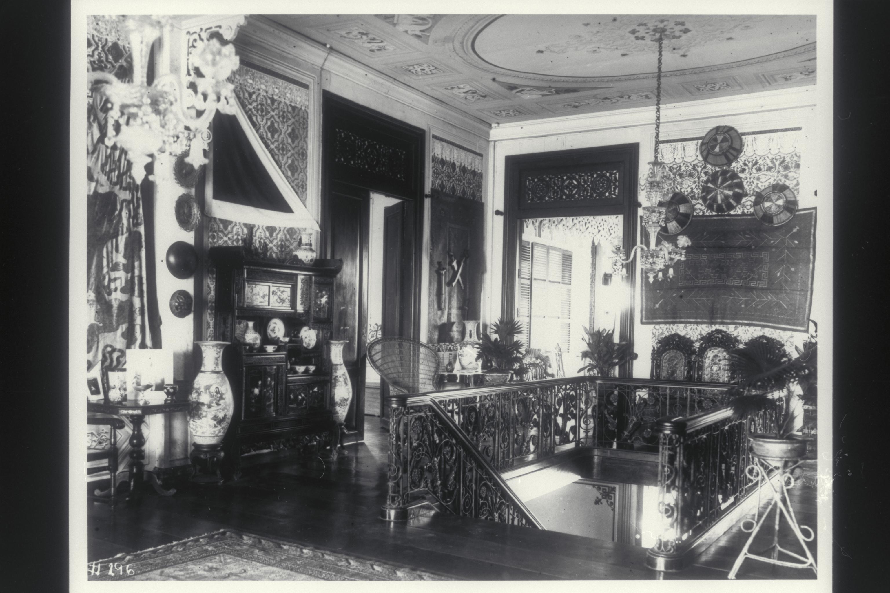 ‎Interior of commanding general's quarters, Manila, 1899 UWDC UW