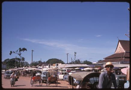 Morning Market : general view