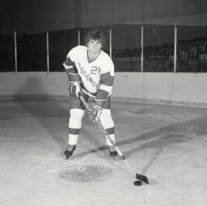 Judd Sondreal, hockey