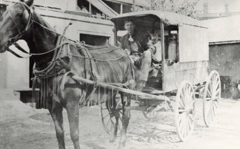 Harry J. Frank Company Dairy Wagon
