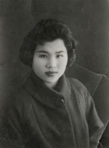 A local Korean woman