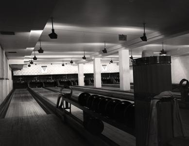 Bowling alley in Memorial Union