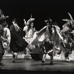 "Four Winds" Native American dance troupe