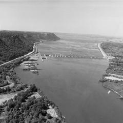 Lock and Dam (Mississippi River)