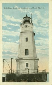 U.S. Light House on breakwater, Ashland, Wis. - 12