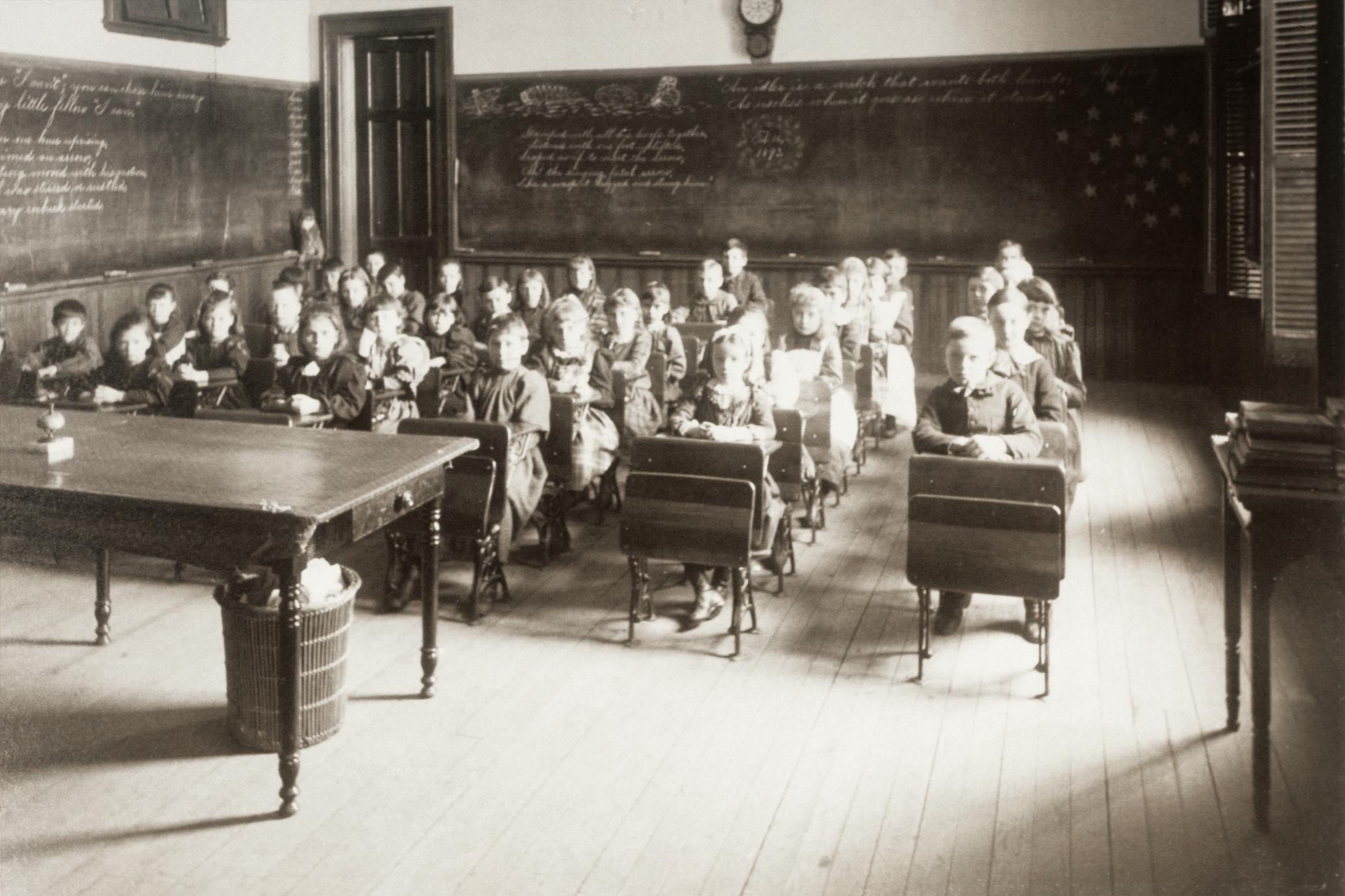 ‎Old Main (Whitewater, WI) UWDC UWMadison Libraries