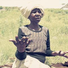 Nongenile Masithathu Zenani, performing