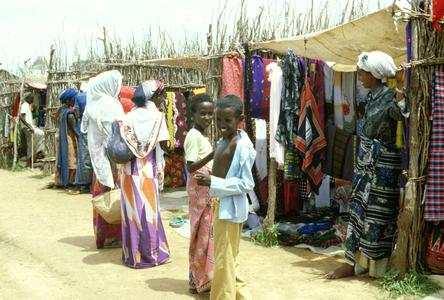 Market Scene in Baydhabo