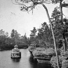 Dell Queen (Excursion boat, 1870s)