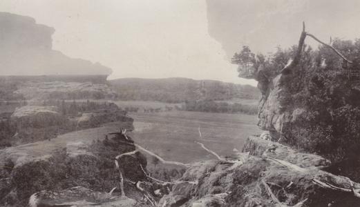 Gorge at Rattlesnake Mound