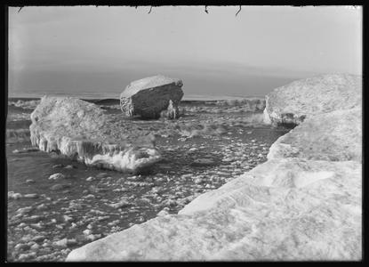 Icebergs off sanitarium - January