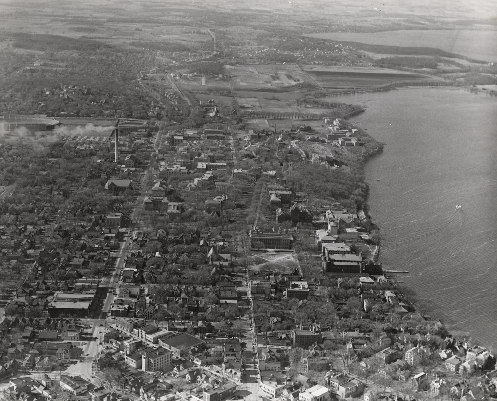 ‎Early campus aerial - UWDC - UW-Madison Libraries