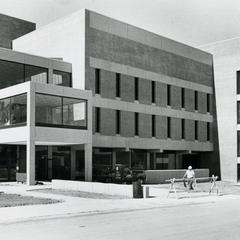 UW-Parkside north side of Molinaro building