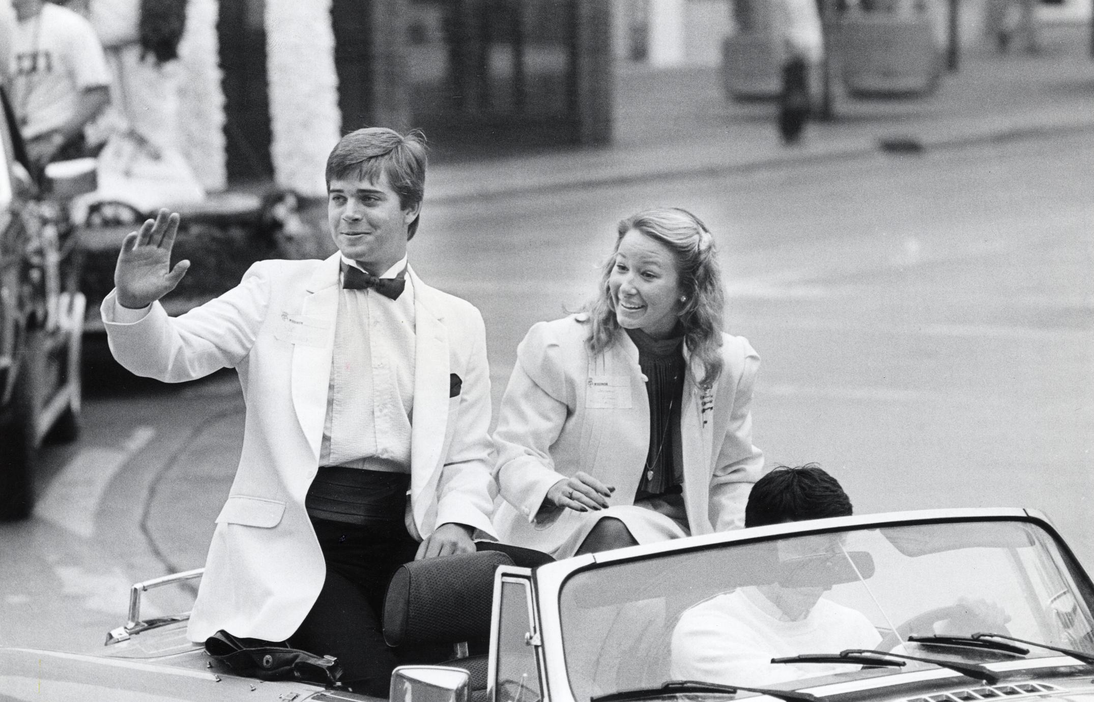 1984 Homecoming royal couple - UWDC - UW-Madison Libraries 1984 Homecoming royal couple - UWDC - UW-Madison Libraries