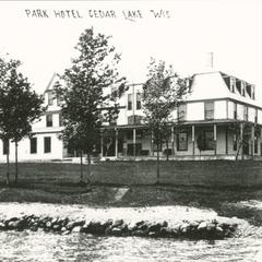 Cedar Lake Park Hotel