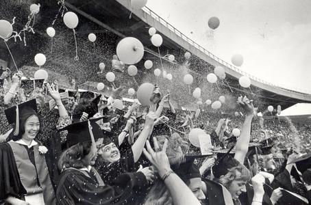Balloon release at Commencement 1978