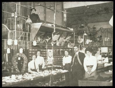 Schuette Bros. employees 1910
