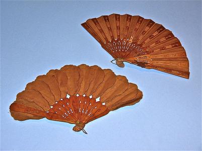 Medium brown fabric fans