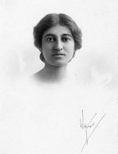 Estella Bergere Leopold, age 21, 1913 (studio portrait)