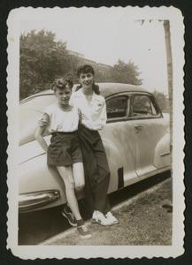 Joyce Berigan and her Aunt Madie McArthur